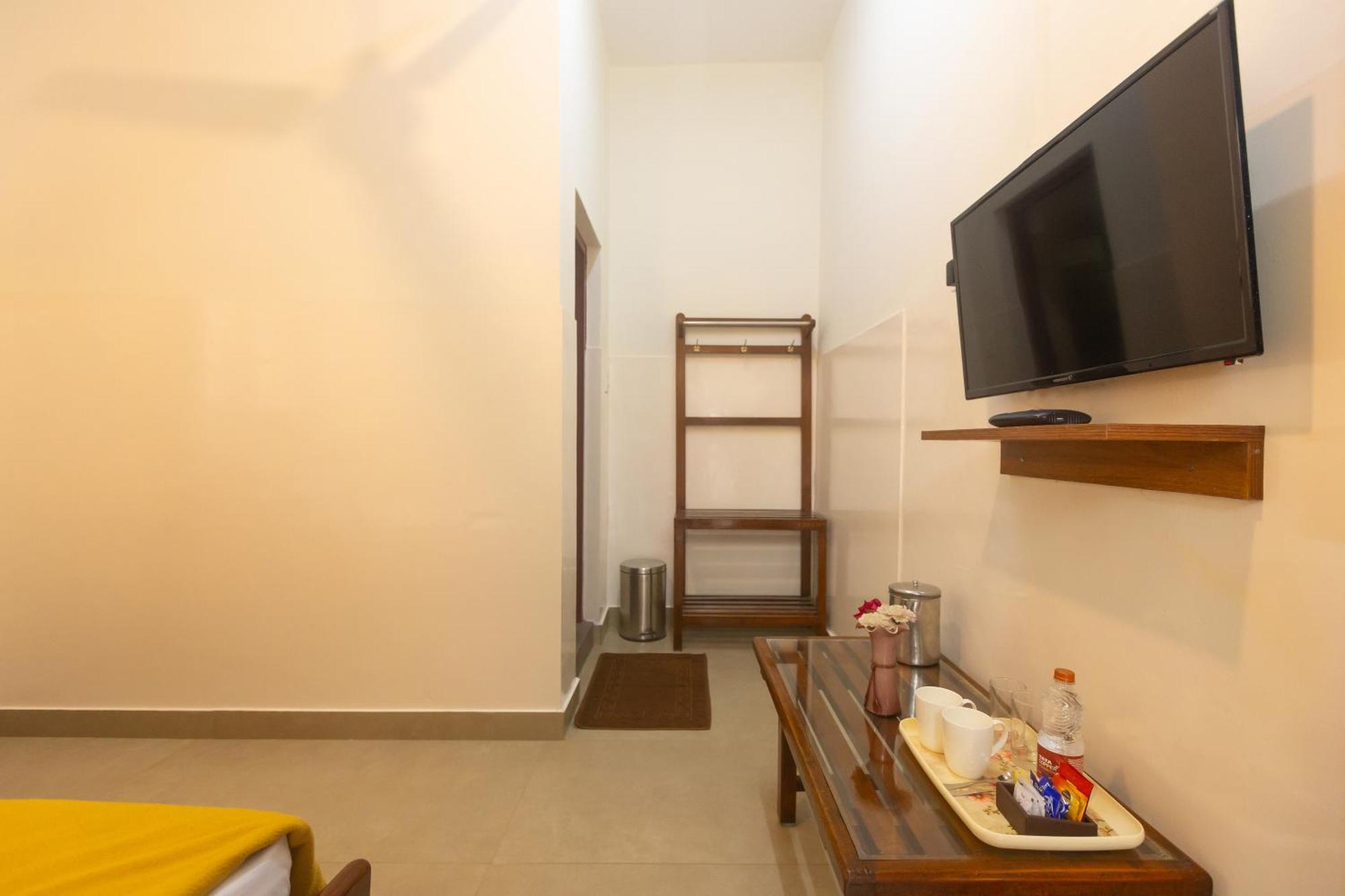 העיר בנגלור Sri Ramakrishna Hotel מראה חיצוני תמונה
